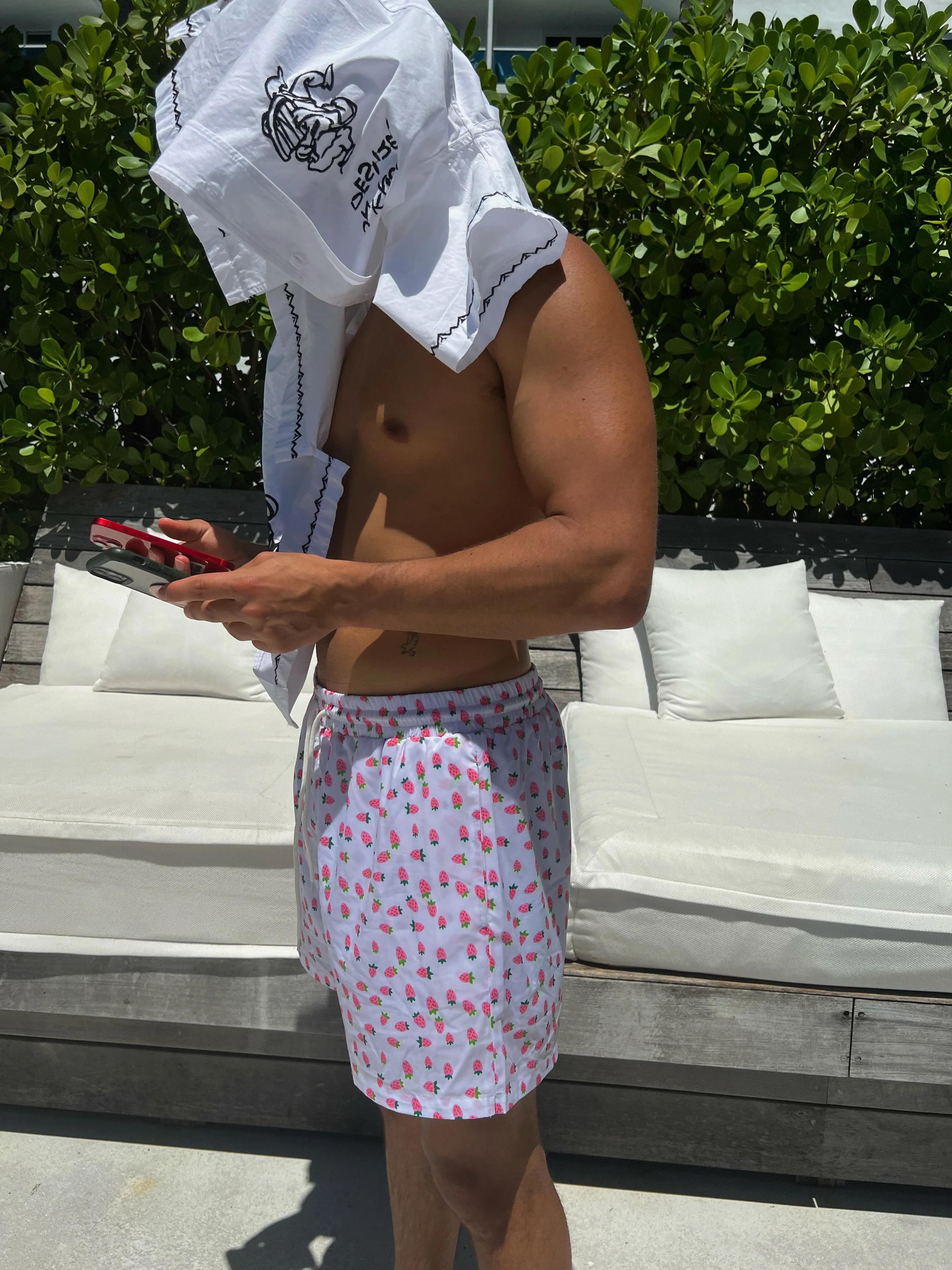 Strawbaby Short - Image 3