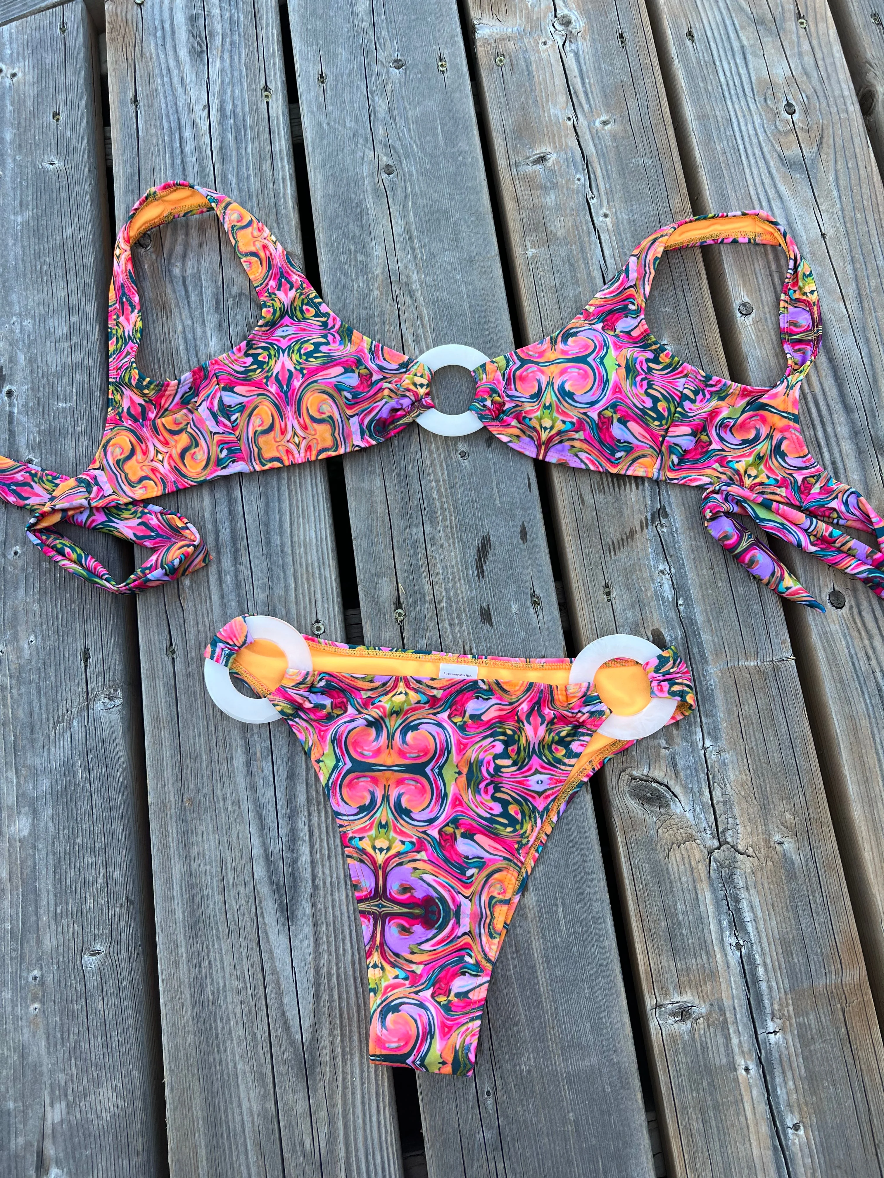 Welcome to the Jungle Bottom - Image 4