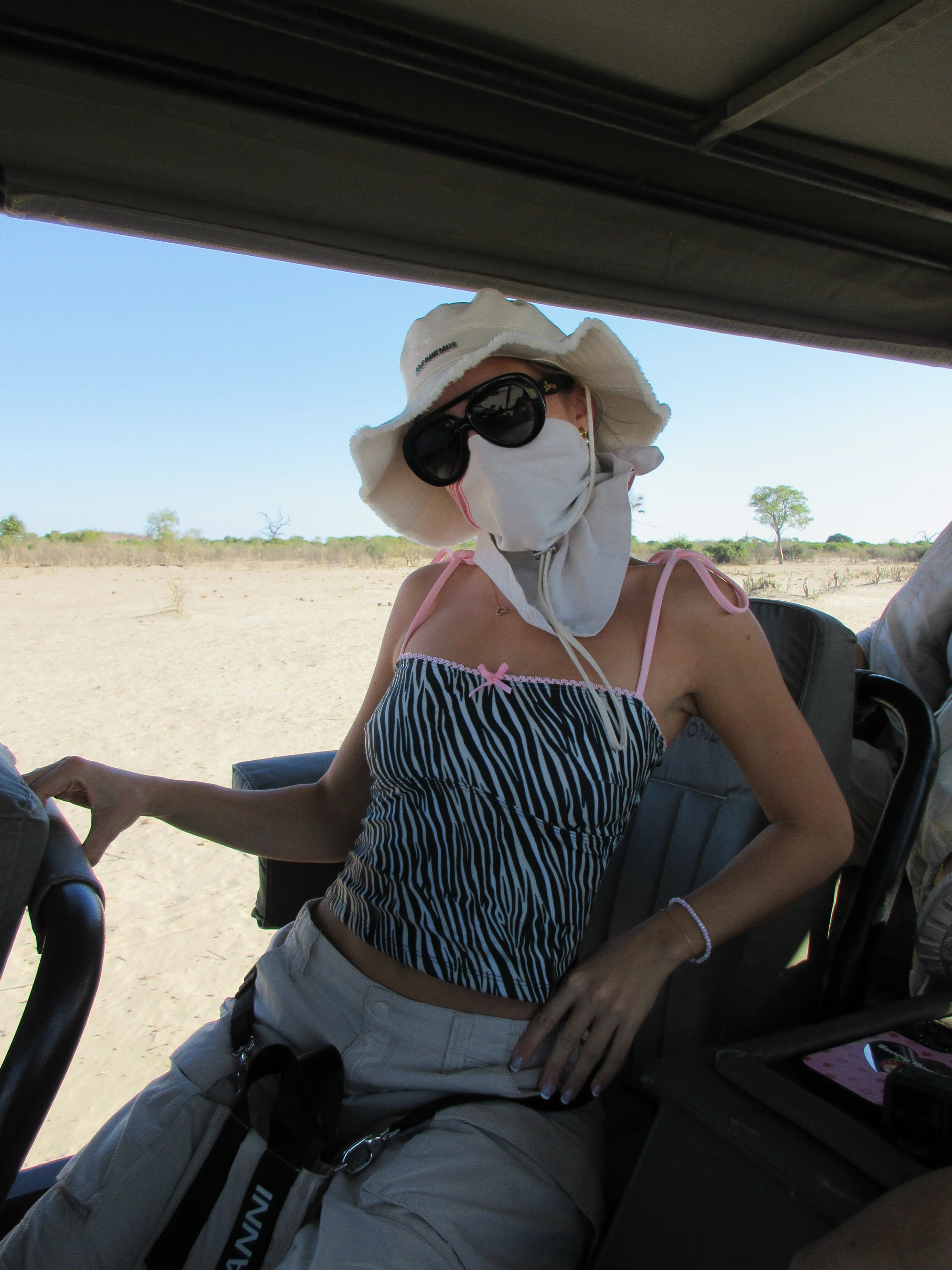 Zed Bottom - Image 7